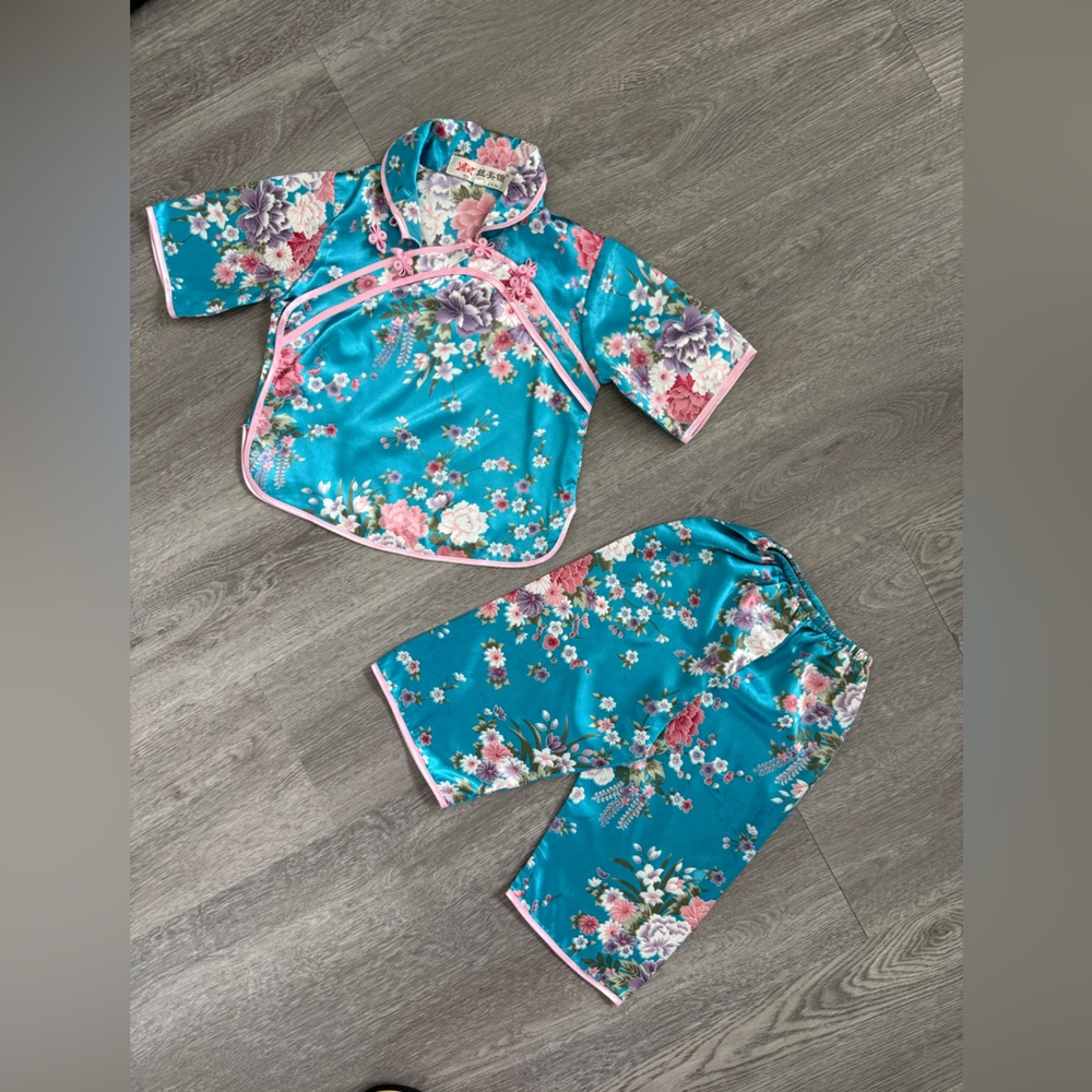 Floral Kids Pajamas Set - Blue and Pink